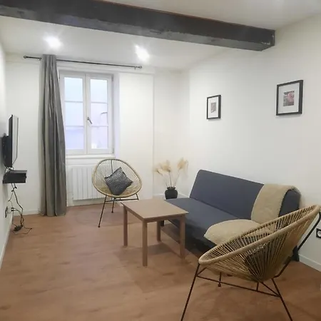 Le Refuge Du Bonheur Apartment Trevoux Exterior photo